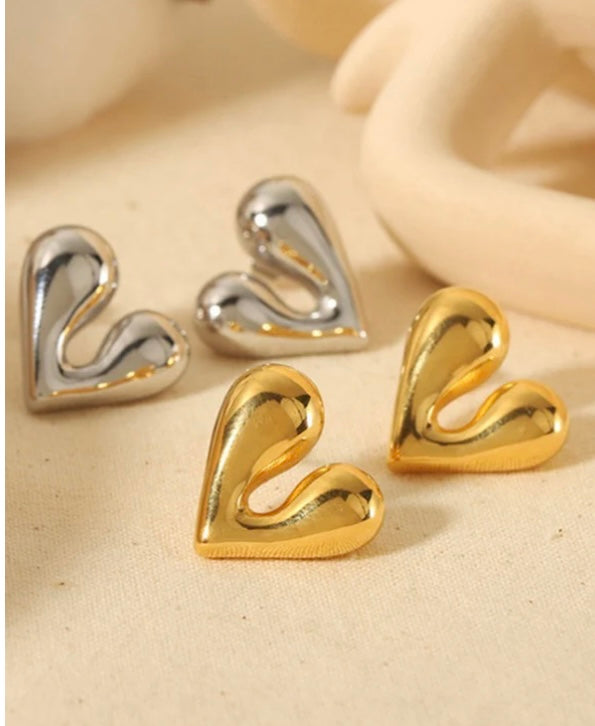 Heart earing collection